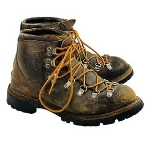 Vintage Womens 7N Vasque Mountaineering Boots Brown Leather Lace Up Hiking